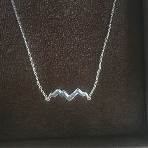 jackson hole jewelry co Jewelry - Brand new Jackson hole Teton mountain necklace jackson hole jewelry co Jewelry - Brand new Jackson hole Teton mountain necklace